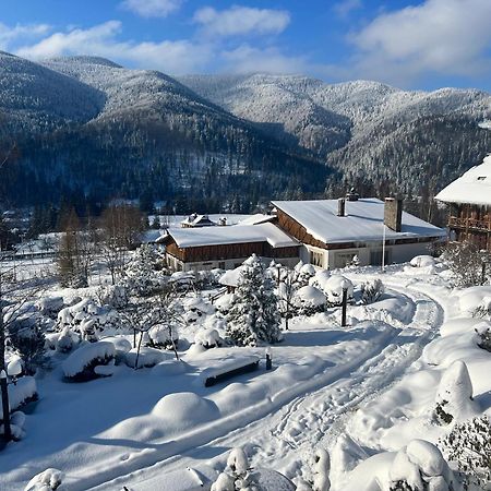 Korunka Hotel Tatariv Luaran gambar