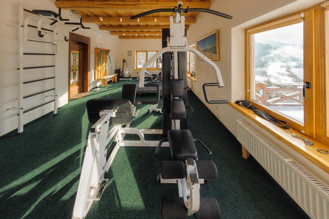 Korunka Hotel Tatariv Luaran gambar